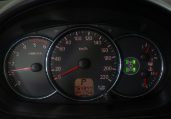 Подержанный автомобиль Mitsubishi Pajero Sport 2014 года (12 фото)