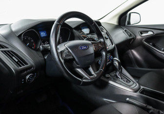 Подержанный автомобиль Ford Focus Wagon 2018 года (7 фото)