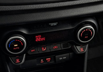 Подержанный автомобиль Kia Picanto 2018 года (21 фото)