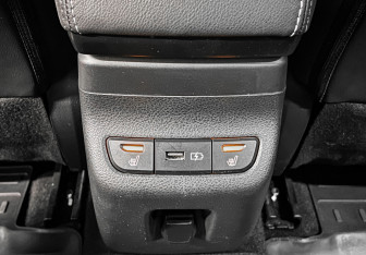 Подержанный автомобиль LADA (ВАЗ) Vesta Wagon 2020 года (28 фото)