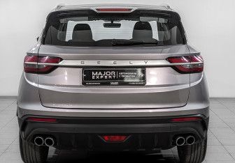 Подержанный автомобиль Geely Coolray 2022 года (6 фото)