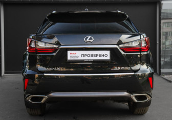 Подержанный автомобиль Lexus RX 2015 года (5 фото)