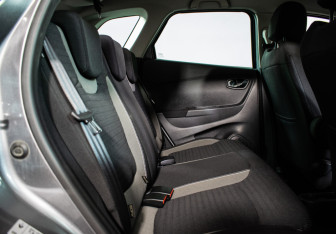 Подержанный автомобиль Renault Kaptur 2017 года (9 фото)