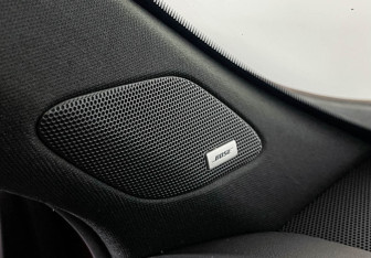 Подержанный автомобиль Cadillac XT4 2020 года (19 фото)