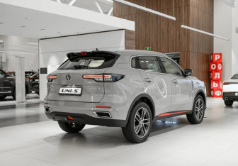 Новый Changan UNI-S 2024 (6 фото)