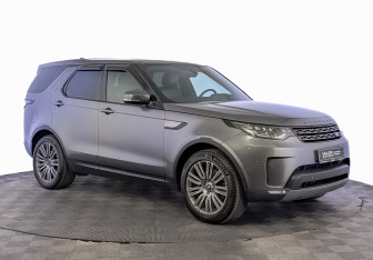 Подержанный автомобиль Land Rover Discovery 2018 года (3 фото)