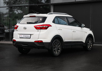 Подержанный автомобиль Hyundai Creta 2021 года (4 фото)