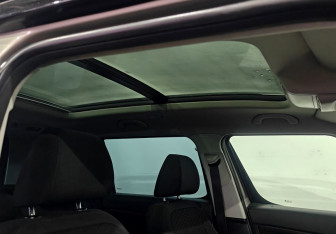 Подержанный автомобиль Skoda Yeti 2012 года (16 фото)