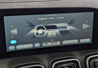 Подержанный автомобиль Jaecoo J8 2024 года (28 фото)