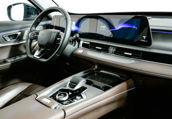 Подержанный автомобиль Chery Tiggo 8 Pro Max 2023 года (9 фото)