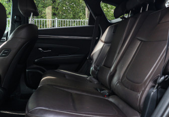 Подержанный автомобиль Hyundai Tucson 2022 года (9 фото)