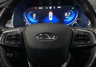 Подержанный автомобиль Chery Tiggo 8 Pro 2021 года (16 фото)