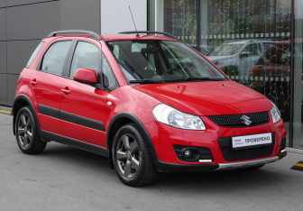 Подержанный автомобиль Suzuki SX4 Hatchback 2011 года (3 фото)