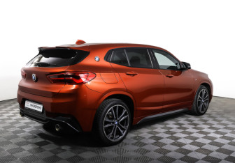 Подержанный автомобиль BMW X2 2018 года (5 фото)