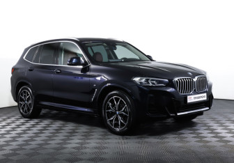 Подержанный автомобиль BMW X3 2022 года (3 фото)