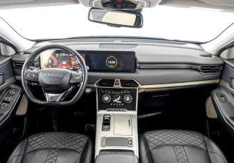 Подержанный автомобиль Exeed TXL 2022 года (14 фото)