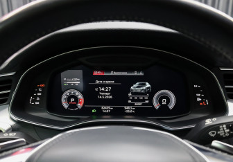Подержанный автомобиль Audi A7 2018 года (13 фото)