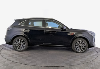 Новый Hongqi HS5 2025 (4 фото)