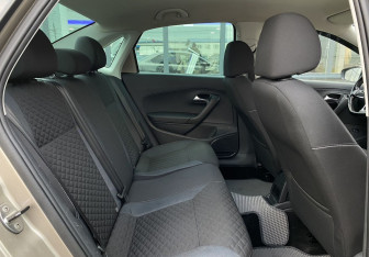 Подержанный автомобиль Volkswagen Polo Sedan 2018 года (20 фото)