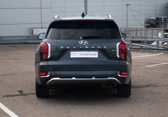 Подержанный автомобиль Hyundai Palisade 2022 года (7 фото)