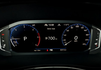 Подержанный автомобиль Volkswagen Multivan 2020 года (13 фото)