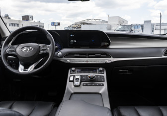 Подержанный автомобиль Hyundai Palisade 2021 года (12 фото)