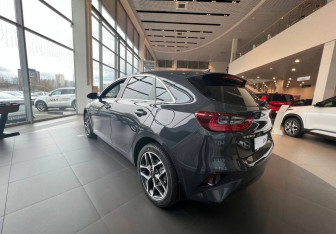 Новый Kia Ceed Wagon 2025 (13 фото)