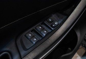 Подержанный автомобиль Москвич 3 2024 года (13 фото)