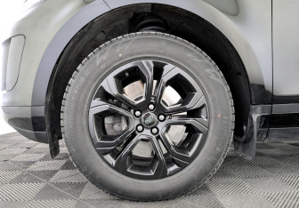 Подержанный автомобиль Land Rover Range Rover Evoque 2019 года (18 фото)