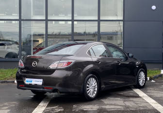 Подержанный автомобиль Mazda 6 Sedan 2010 года (5 фото)