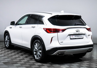 Подержанный автомобиль Infiniti QX50 2019 года (7 фото)