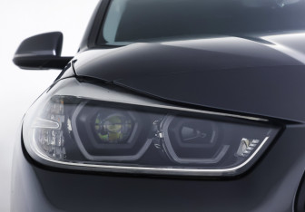 Подержанный автомобиль BMW X2 2018 года (22 фото)