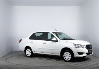 Подержанный автомобиль Datsun on-DO 2014 года (3 фото)