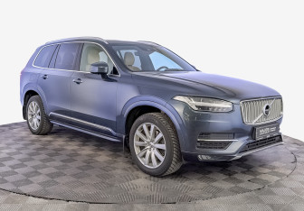 Подержанный автомобиль Volvo XC90 2018 года (3 фото)