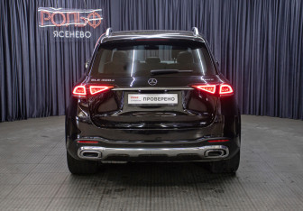 Подержанный автомобиль Mercedes-Benz GLE 2020 года (6 фото)
