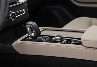 Новый Volvo XC90 2025 (28 фото)