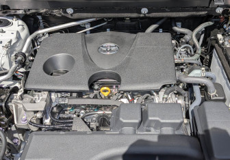 Новый Toyota RAV4 2025 (9 фото)