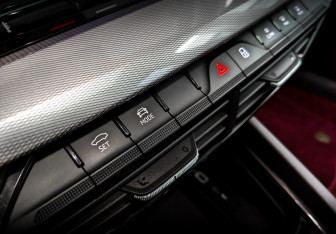 Подержанный автомобиль Skoda Octavia Liftback 2021 года (25 фото)