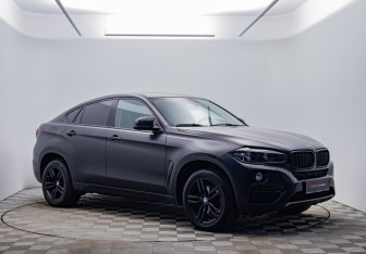 Подержанный автомобиль BMW X6 2016 года (3 фото)