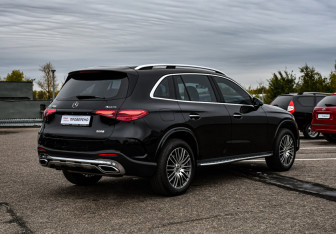 Подержанный автомобиль Mercedes-Benz GLC Coupe 2023 года (5 фото)