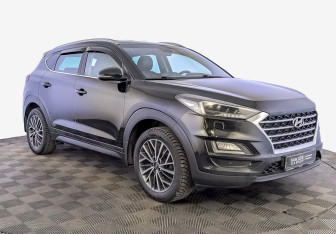 Подержанный автомобиль Hyundai Tucson 2020 года (3 фото)