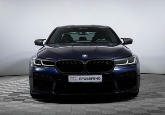 Подержанный автомобиль BMW M5 Sedan 2020 года (2 фото)