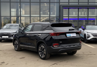 Подержанный автомобиль FAW Bestune T77 2023 года (7 фото)