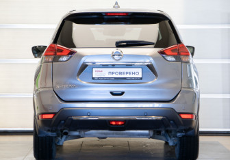 Подержанный автомобиль Nissan X-Trail 2021 года (5 фото)