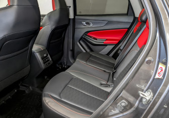 Подержанный автомобиль Changan CS55PLUS 2023 года (12 фото)