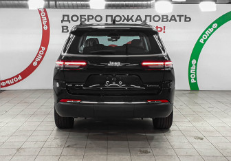 Новый Jeep Grand Cherokee 2023 (5 фото)