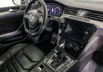 Подержанный автомобиль Volkswagen Arteon 2020 года (9 фото)
