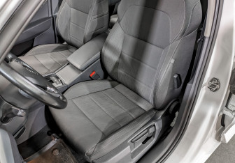 Подержанный автомобиль Skoda Superb Liftback 2017 года (20 фото)