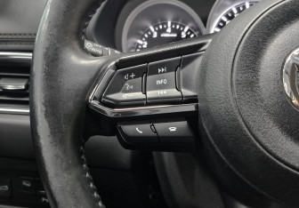 Подержанный автомобиль Mazda CX-5 2021 года (25 фото)