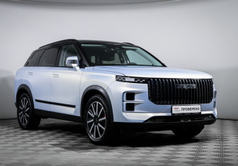 Подержанный автомобиль Jaecoo J7 2024 года (3 фото)